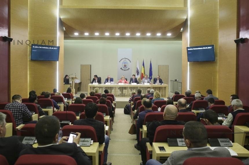 Bugetul Capitalei, adoptat şi cu voturile a doi consilieri PNL, deşi formaţiunea a anunţat că nu susţine proiectul propus de Gabriela Firea/ Violeta Alexandru va propune excluderea consilierilor Hazem Kansou şi Cristian Olteanu