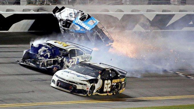 Pilotul Ryan Newman, spitalizat &icirc;n stare gravă după cursa de la Daytona, este conştient şi poate vorbi