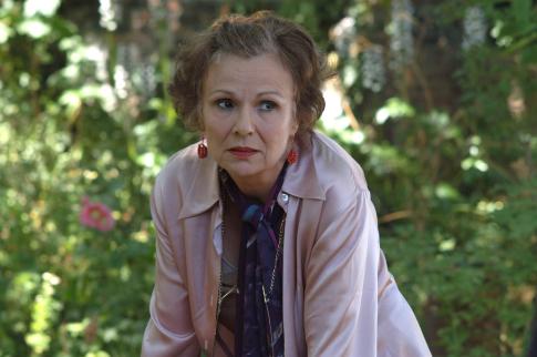 Actriţa Julie Walters, diagnosticată cu cancer intenstinal