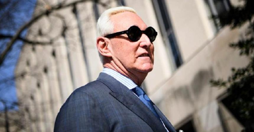 Fostul consilier al lui Trump Roger Stone a fost condamnat la trei ani şi patru luni de &icirc;nchisoare