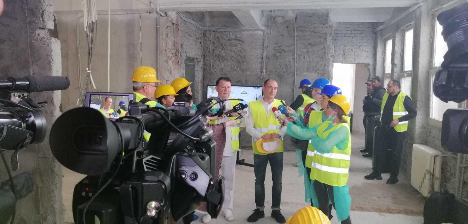 Unitate pentru mari arşi, &icirc;n construcţie la Spitalul "Bagdasar Arseni" / Primarul Băluţă se declară convins că va fi funcţională p&acirc;nă la sf&acirc;rşitul anului
