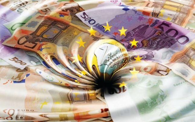 Mai multe bănci sunt suspecte de  tranzacţii ciudate și de spălare de bani. "Nu ezitaţi să &icirc;nchideţi conturi"