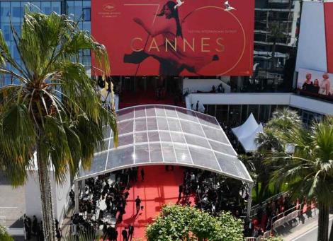 Organizatorii Festivalului de Film de la Cannes urmăresc „cu atenţie” evoluţia Covid-19