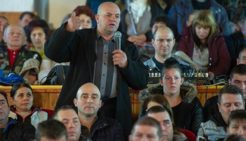 Control ITM la brutăria din Ditrău unde sunt angajaţi doi cetăţeni din Sri Lanka: Cei doi sunt angajaţi legal. Amenzi viz&acirc;nd securitatea muncii, &icirc;n legătură cu modul de &icirc;mpăm&acirc;ntare a unor utilaje. Verificările continuă