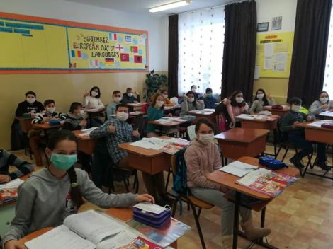 Zeci de școli și grădinițe rămân închise din cauza gripei, în București. Anunțul Inspectoratului Școlar din Capitală