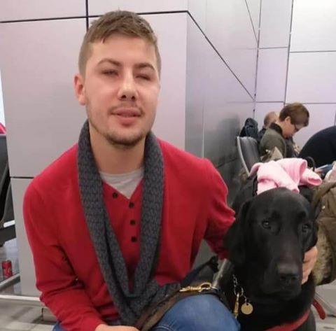 T&acirc;năr nevăzător, umilit de controlorul de tren: "S-a impus brusc prin forță fizică spun&acirc;ndu-mi, &icirc;ntr-un mod foarte agresiv că.. "