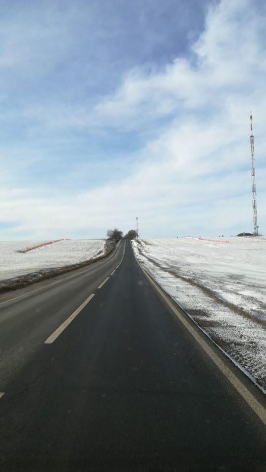 CNAIR: Nu mai există sectoare de drum &icirc;nchise sau cu restricţii de tonaj din cauza fenomenelor meteorologice