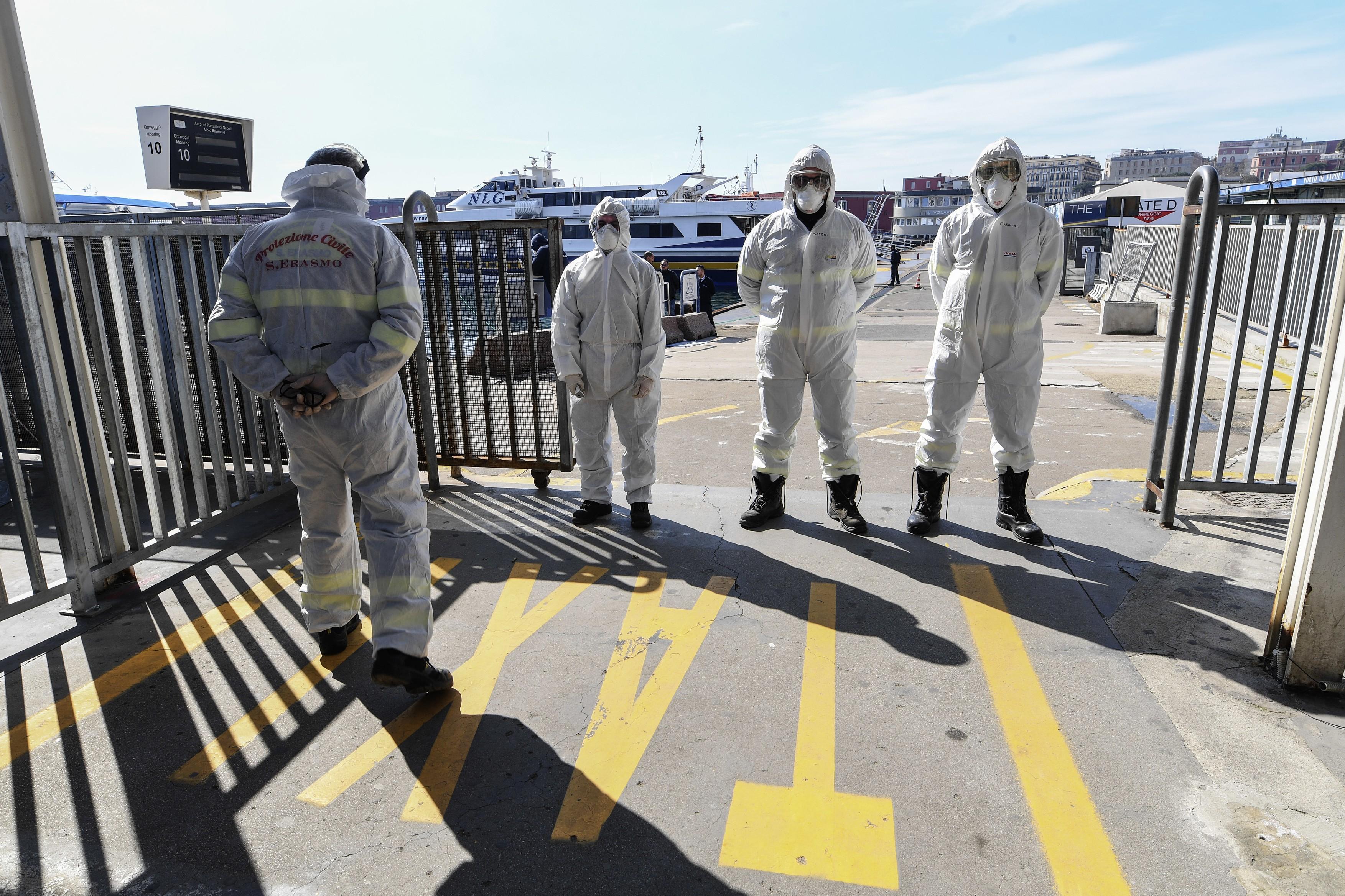 Drama cumplită a muncitorilor rom&acirc;ni din Italia. Aura cere ajutor, situația este urgentă! &bdquo;Suntem disperați, m&acirc;ine vom ajunge &icirc;n stradă&rdquo;