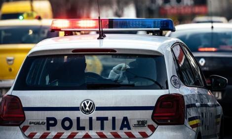 Vâlcea: Bărbat întors din Italia şi care ar fi trebuit să fie izolat la domiciliu, prins băut la volan după ce a provocat un accident rutier