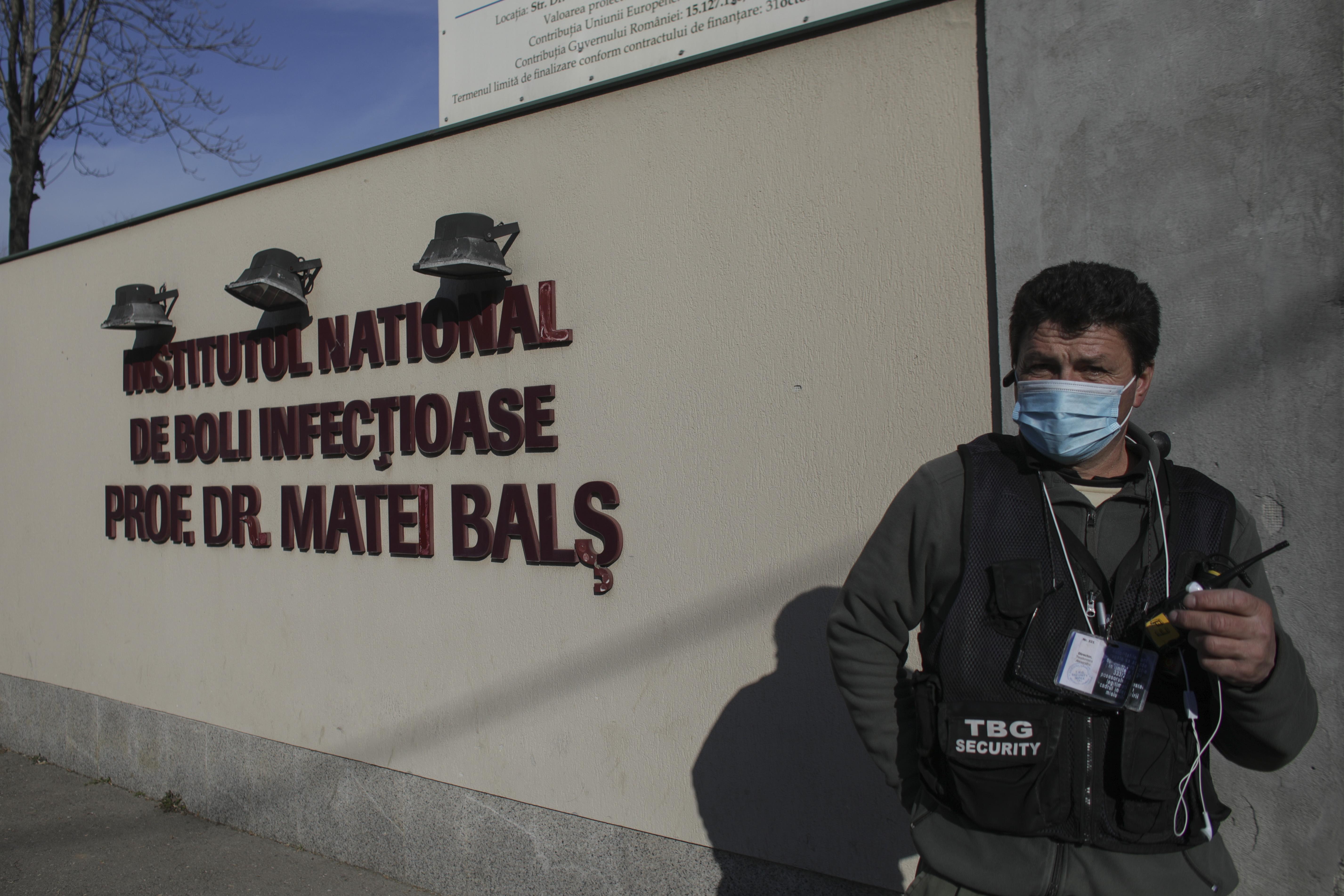 Coronavirus &icirc;n Rom&acirc;nia. Numărul rom&acirc;nilor suspecți de Covid-19 crește alarmant. Ultimele cazuri pozitive, printre pacienții aflați &icirc;n carantină