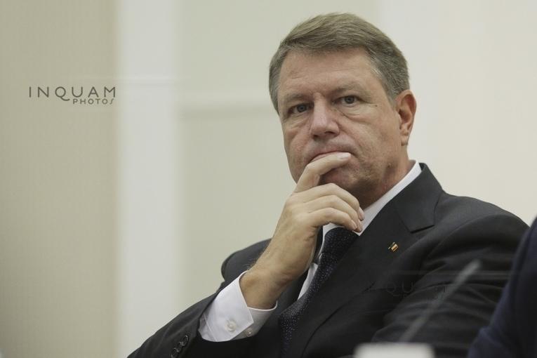 Preşedintele Iohannis are consultări cu partidele şi formaţiunile politice parlamentare, pentru desemnarea unui nou candidat la funcţia de prim-ministru