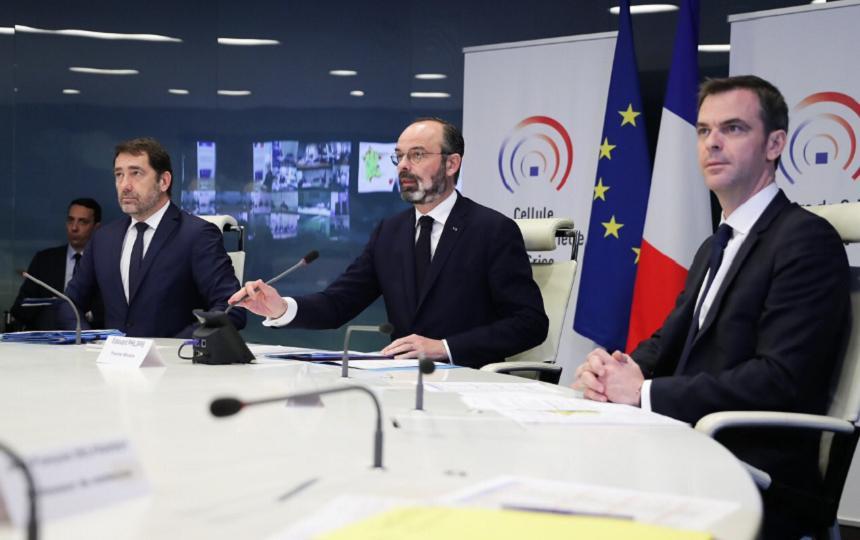 Franţa interzice adunările de peste 100 de persoane, &icirc;n lupta &icirc;mpotriva noului coronavirus