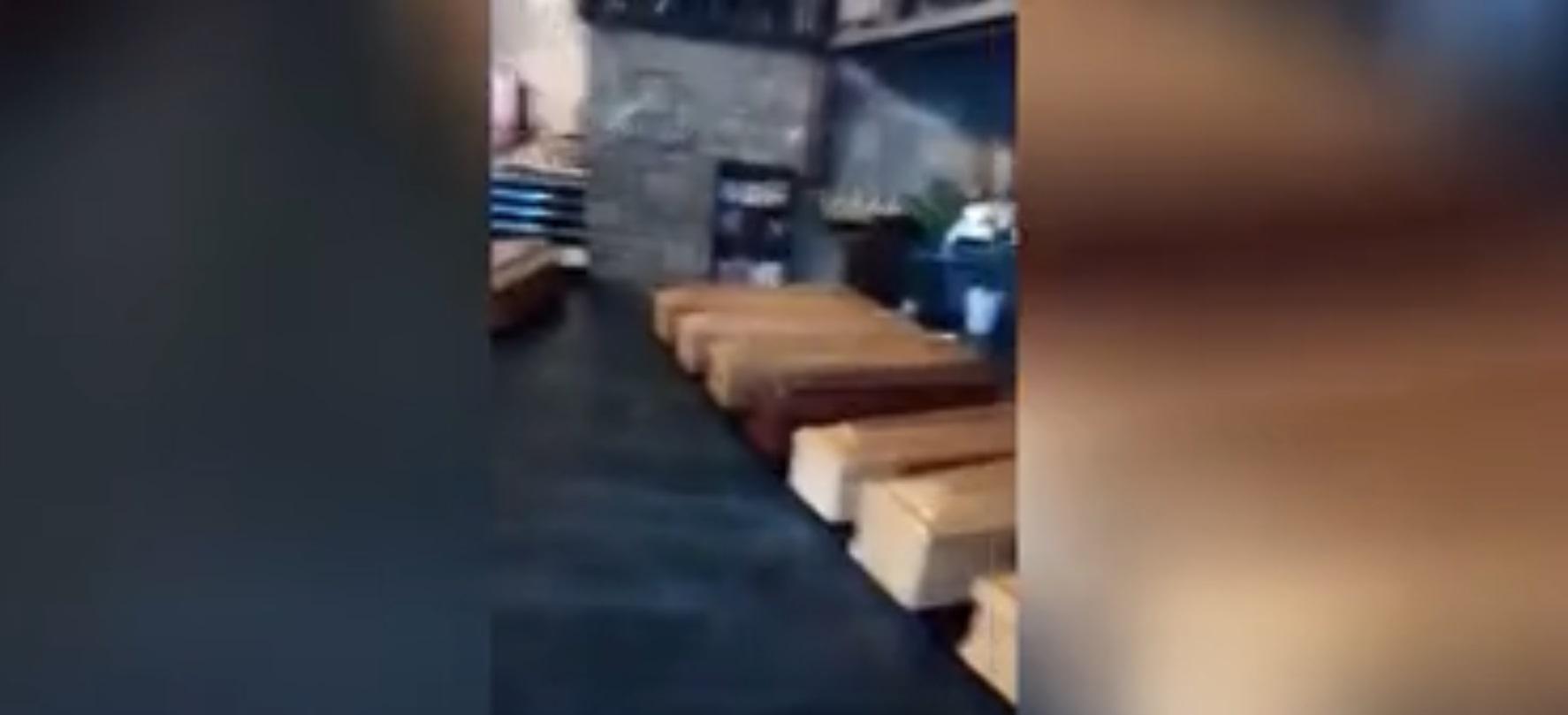 Italia &icirc;și &icirc;nmorm&acirc;ntează semenii răpuși de coronavirus. Zeci de sicrie, filmate &icirc;ntr-o biserică din Bergamo. Atenție, imagini care vă pot afecta emoțional!&nbsp;