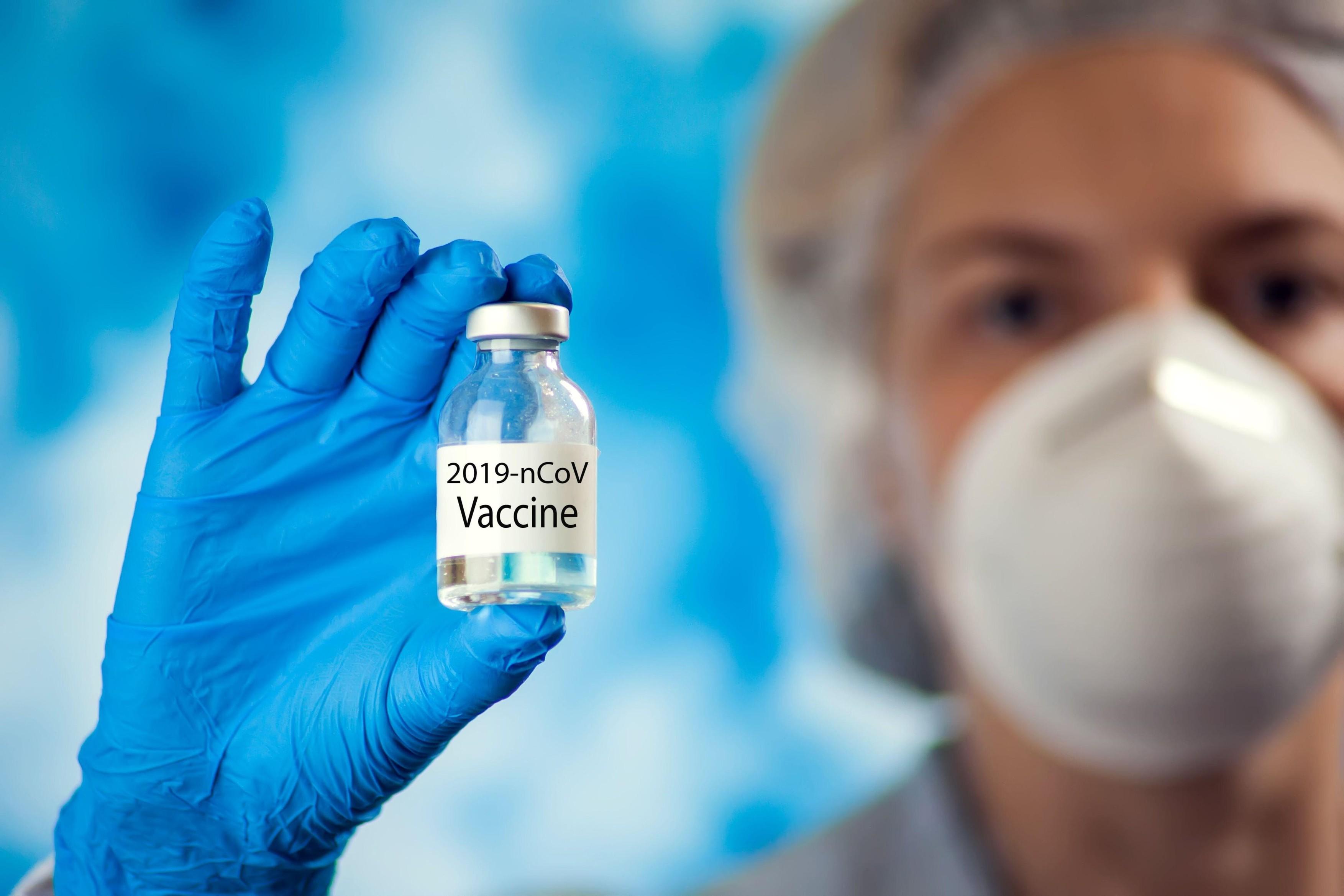 &bdquo;Vaccinul probabil că s-a produs&rdquo;. Alexandru Rafila, noi precizări: c&acirc;t de eficiente sunt testele rapide COVID-19