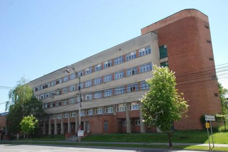 Spitalul Clinic Judeţean de Urgenţă Sibiu va avea un centru de testare pentru coronavirus, primele componente ajungând deja; două cadre medicale vor fi instruite la Bucureşti şi vor fi cumpărate o mie de teste