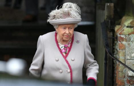 Regina Elizabeth a II-a va părăsi Londra şi a anulat petrecerile din grădina Palatului Buckingham