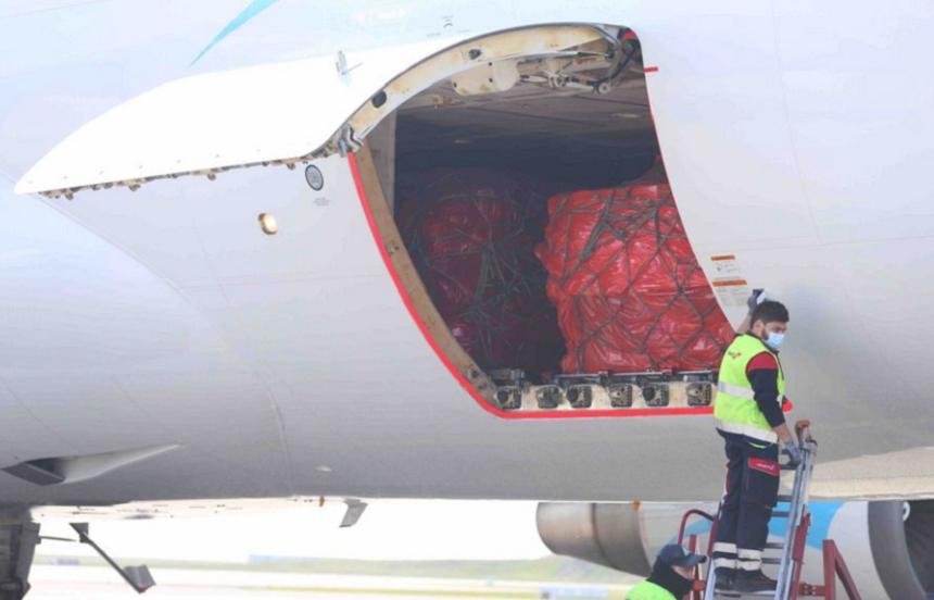 China trimite un milion de măşti Franţei, &icirc;n lupta &icirc;mpotriva coronavirusului