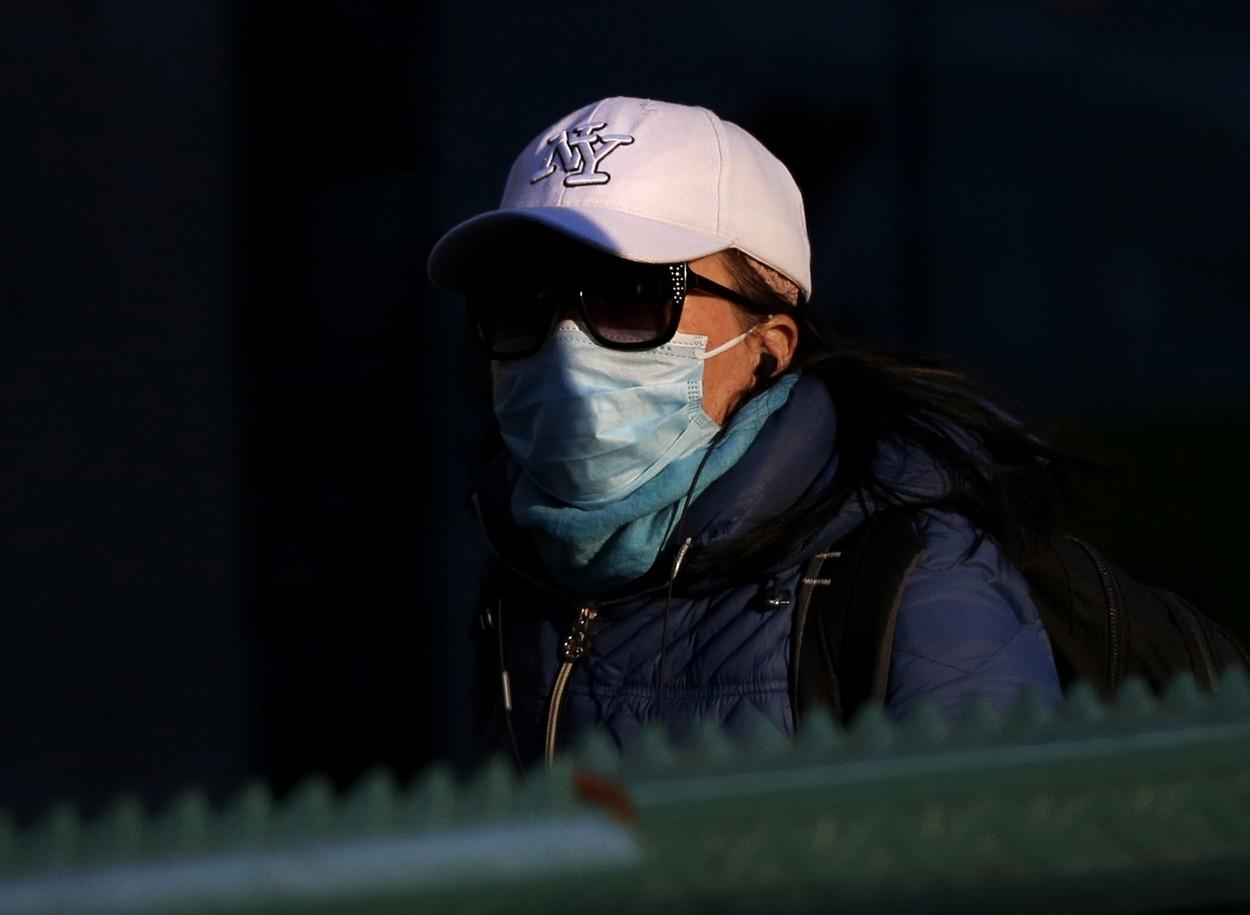 O farmacistă din Brașov a fost infectată cu coronavirus! Opt farmacii din lanț au fost &icirc;nchise!