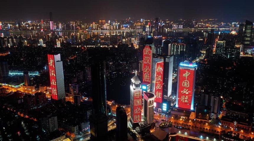 Wuhanul, &rdquo;leagănul&rdquo; chinez al noului coronavirus, aşteaptă căderea zidurilor carantinei