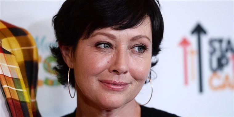 Cum se luptă Brenda din serialul "Beverly Hills" cu cancerul și care este starea actriței după ce boala a recidivat