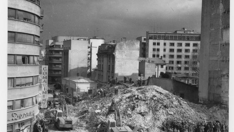 Ruinele blocului Scala.