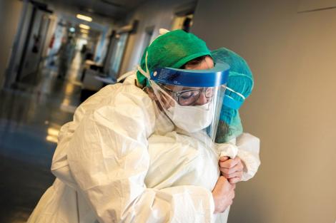 Prima zi cu mai puține decese și cazuri noi de infectare cu coronavirus în Italia: "Nu trebuie să ne facem iluzii de la o mică scădere"