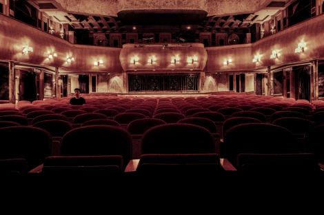 Un teatru din Rusia va oferi spectacole pentru un singur spectator