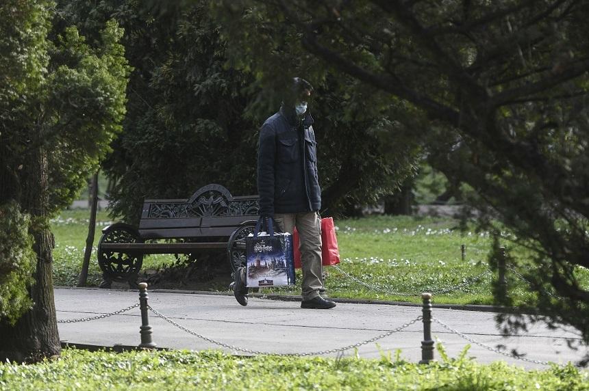 Formularul declaraţiei pe propria răspundere şi cel al adeverinţei din partea angajatorului pentru persoanele care părăsesc locuinţa au fost modificate