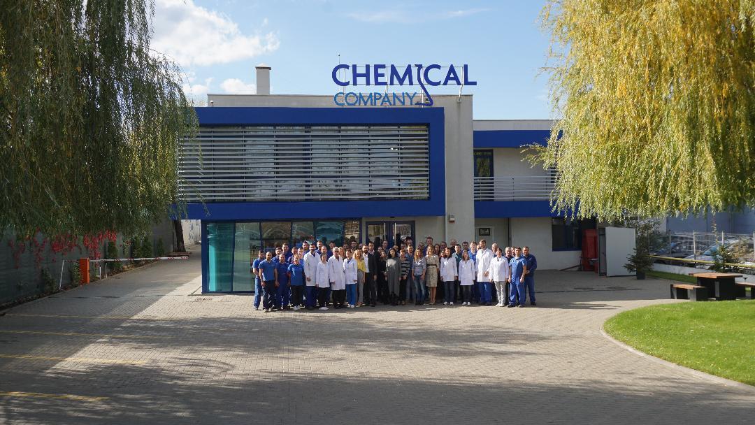 O firmă din Iaşi care realizează substanţe chimice are cereri uriaşe din partea spitalelor pentru a livra dezinfectanţi. Managerul firmei: Am demarat procedurile de autorizare, deocamdată facem donaţii