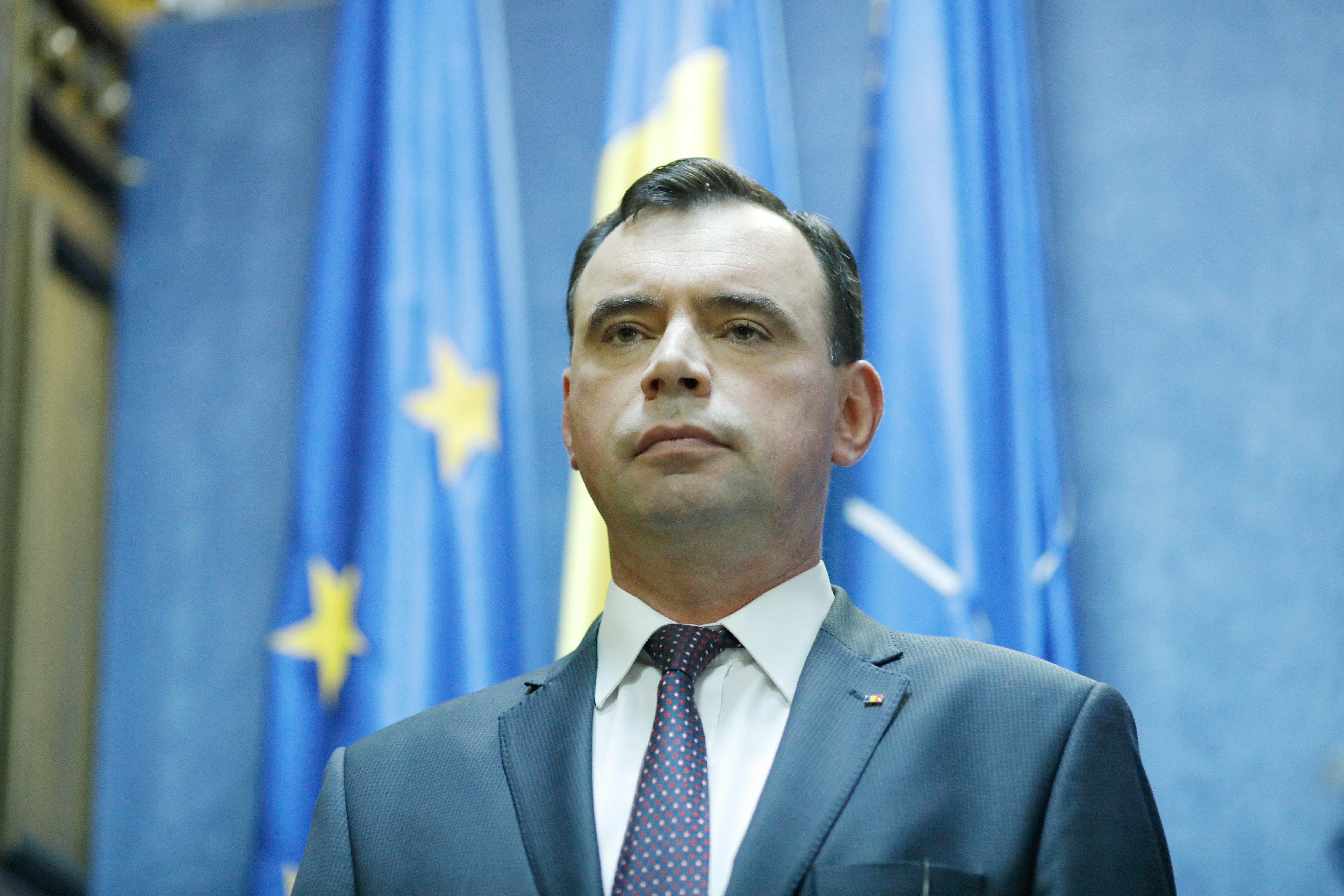 Bogdan Despescu: Aproximativ 270.000 de persoane au fost verificate, după ce au intrat &icirc;n Rom&acirc;nia, toţi fiind incluşi &icirc;n procedura de verificare