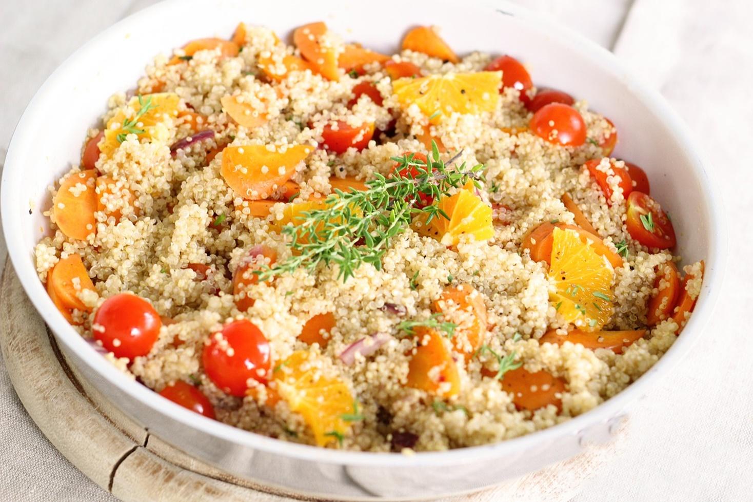 Rețetă de post. Quinoa cu legume și mandarine. Un preparat gustos și sănătos, dar și foarte hrănitor