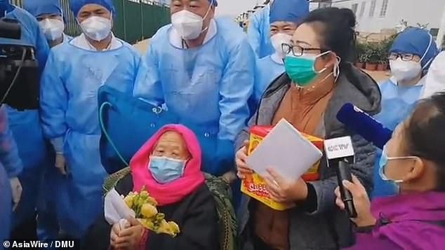 Are 98 de ani și a dobor&acirc;t coronavirusul! Cel mai bătr&acirc;n pacient cu COVID-19 din China s-a vindecat - Foto