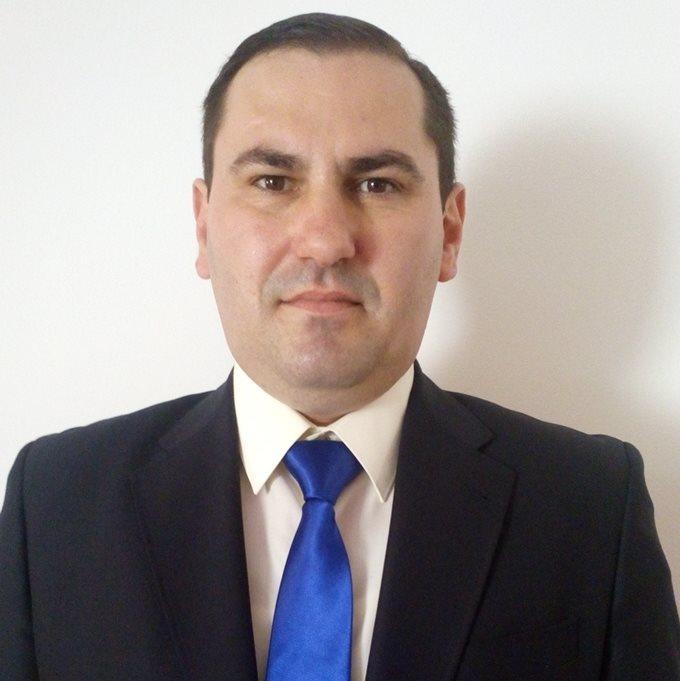 Declaraţiile pe propria răspundere necesare pentru ieşirea din locuinţă se v&acirc;nd cu un leu la magazinele dintr-o comună din Vrancea / Primarul le cere oamenilor să nu facă speculă cu acestea: Ele sunt gratuite şi aşa trebuie să răm&acirc;nă