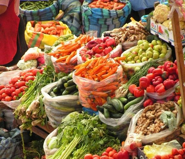 Ministerul Agriculturii pune la dispoziţia micilor producători un portal pentru a completa cantităţile de legume disponibile