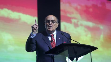 Twitter şterge postări ale lui Rudy Giuliani şi Jair Bolsonaro pentru dezinformare