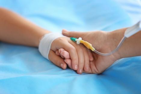 Coronavirusul mai ucide un copil. Un puști de 13 ani a murit în Marea Britanie: ”Medicii n-au mai putut face nimic pentru el!”
