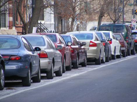 Truc ilegal! Ce au ajuns să facă șoferii români pentru un loc de parcare