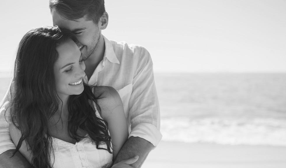 Cinci comportamente pe care un bărbat le afișează doar atunci când te iubește cu adevărat
