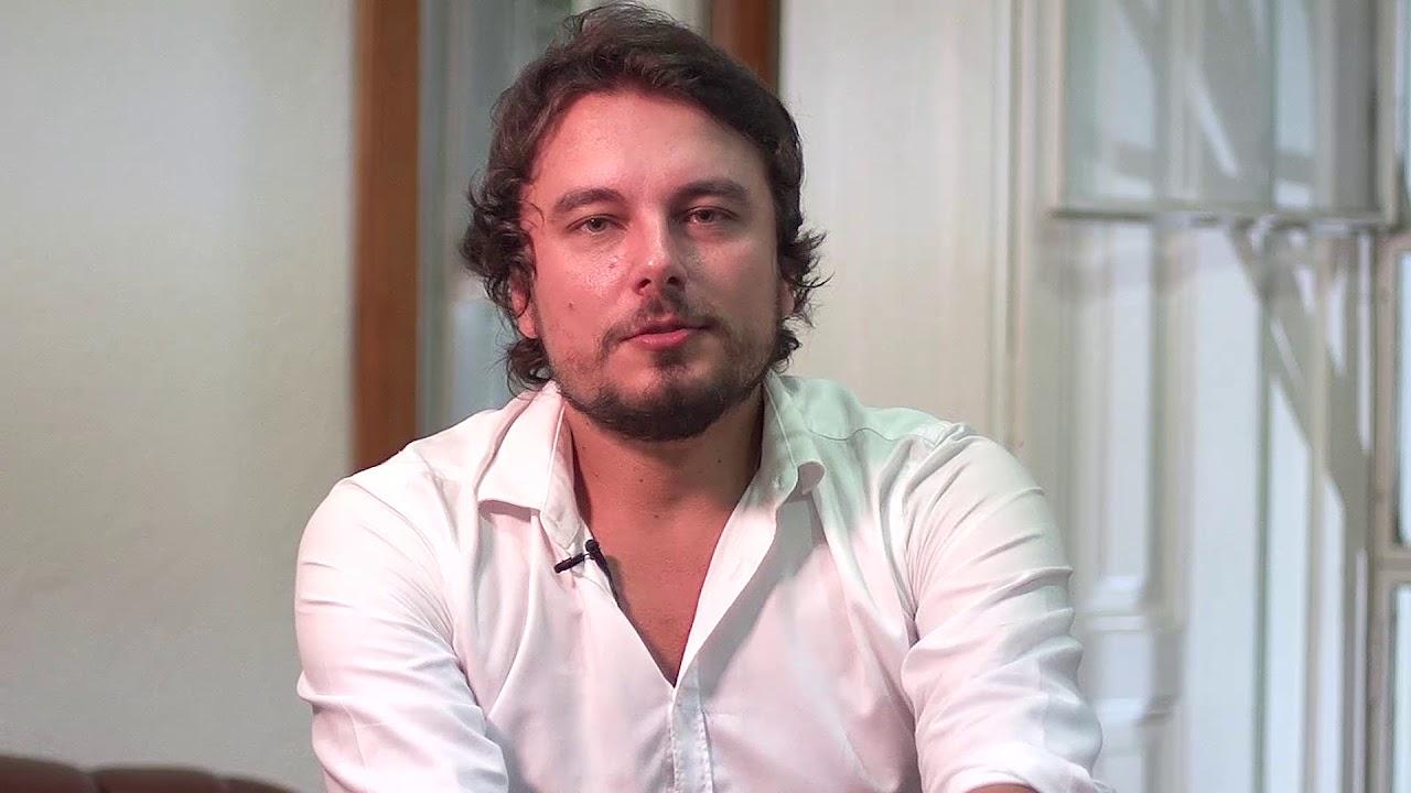 Z&acirc;na măseluță a Braziliei! Repară dinții oamenilor săraci, care nu &icirc;și permit intervenții stomatologice