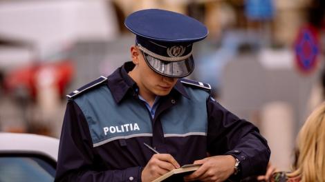 I-a tuşit în față unui poliţist din Cluj și i-a spus că îi dă coronavirus! Cum va fi pedepsit