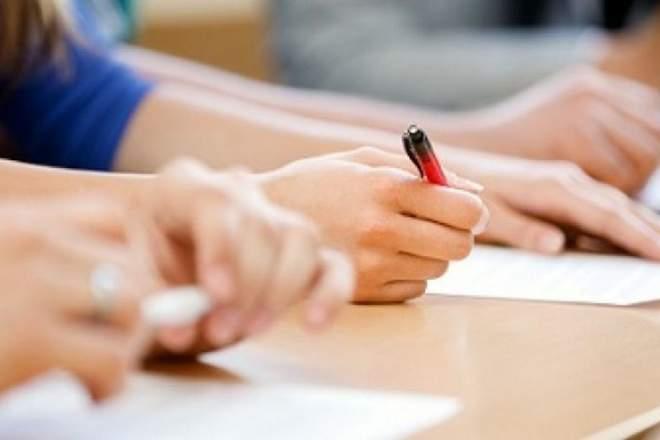 Ministrul Educației, noi precizări. C&acirc;nd se vor susține examenele naționale și din ce materie va fi conținutul