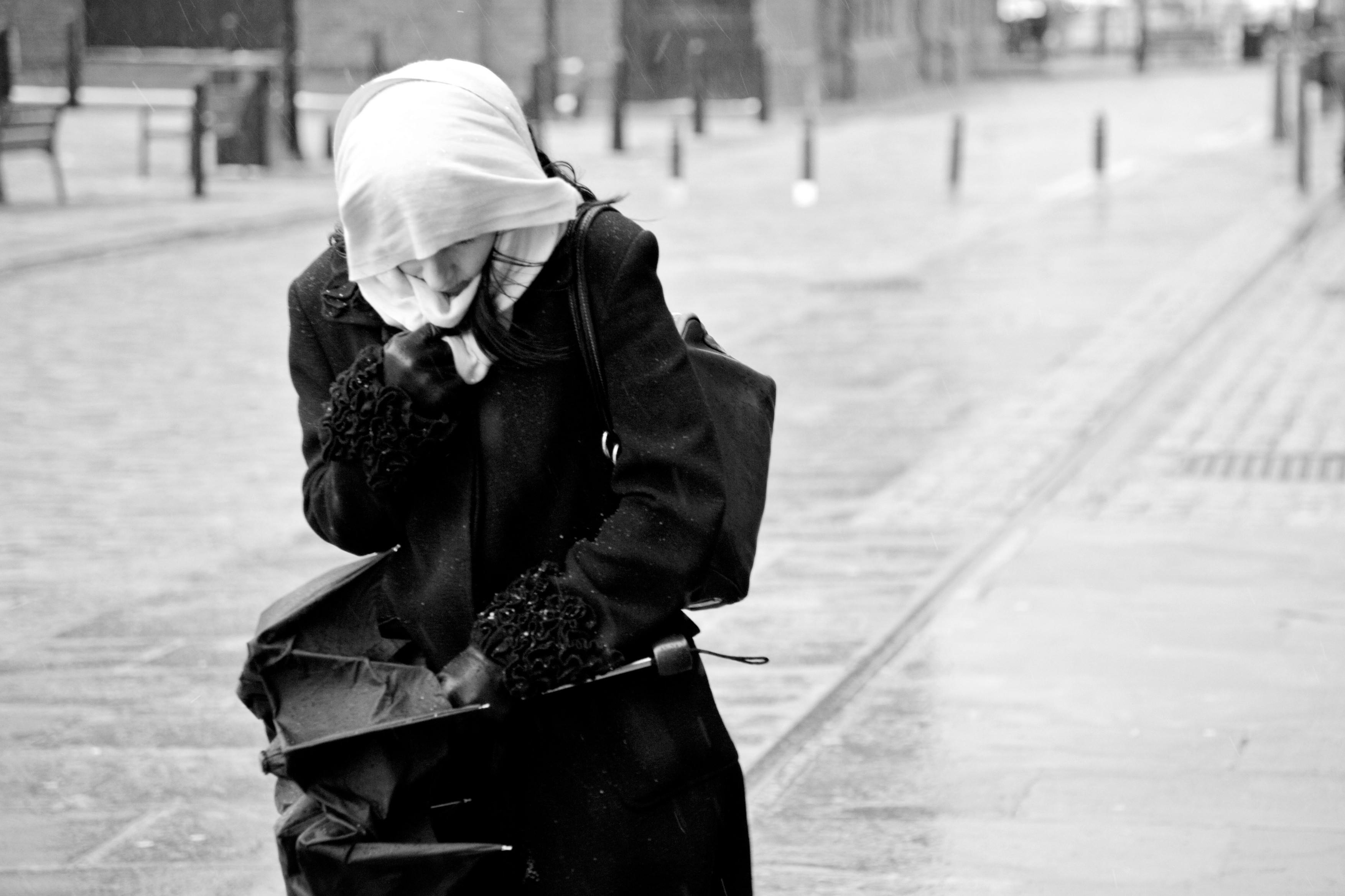 Un nou val de aer rece va lovi Rom&acirc;nia. Temperaturile scad simțitor, &icirc;n următoarele zile. Prognoza meteo 20 aprilie- 18 mai