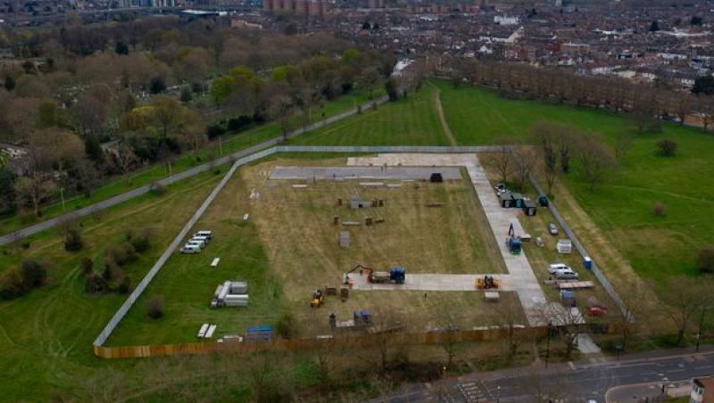 O morgă cât două terenuri de fotbal, construită pentru morții de COVID-19! Imagini înfiorătoare! „Este pregătită pentru zeci de mii de cadavre!”