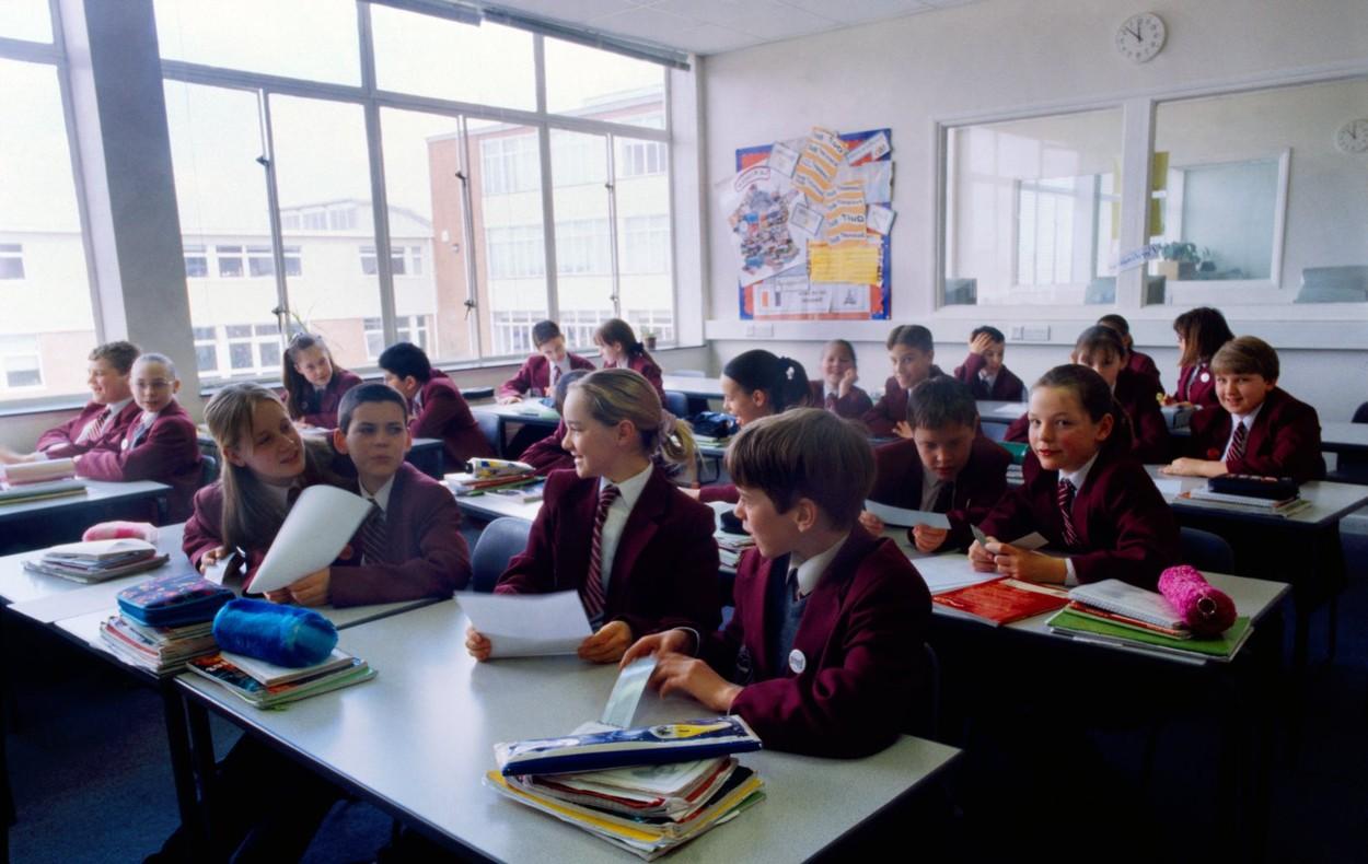 Schimbări majore pentru elevii din Rom&acirc;nia! Cu ce reguli vor reveni la școală și cum vor da Bacalaureatul și Evaluarea Națională. &bdquo;Contestațiile se vor face online&rdquo;