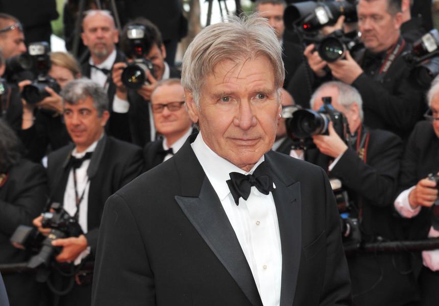 Harrison Ford, anchetat &icirc;n legătură cu un incident care a avut loc pe un aeroport din California