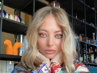 Delia, dans nebun!  Ce spectacol le-a oferit artista fanilor! Așa ceva n-ai mai văzut!  | VIDEO