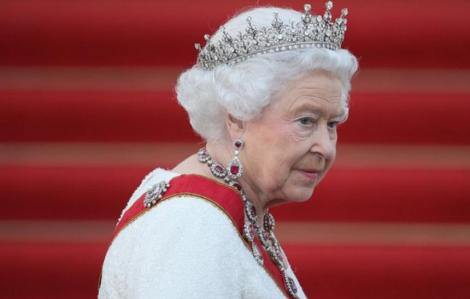 Regina Elisabeta a II-a, mesaj istoric pentru britanici: „Dacă rămânem uniţi şi hotărâţi, vom învinge această boală. Ne vom întâlni din nou” - VIDEO