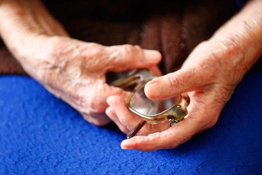 Şapte bătr&acirc;ni din azilul privat de la Galaţi &icirc;n care au murit deja două persoane ar fi fost confirmaţi cu coronavirus