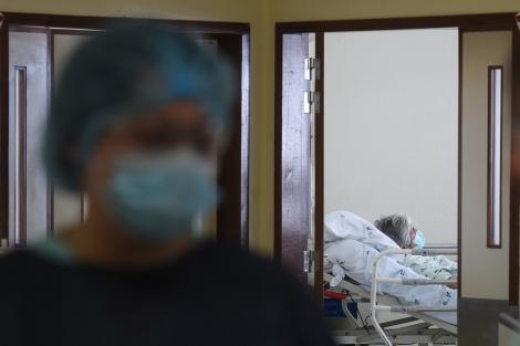 Alertă! Un nou focar de infecție cu coronavirus în România! Conducerea Spitalului din Deva a demisionat, acuzată "condiții abuzive" pentru medici