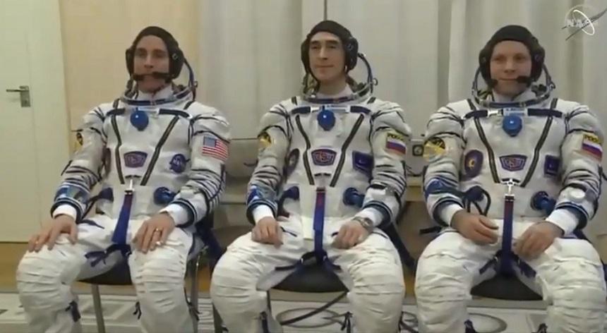 Un echipaj spaţial a părăsit Terra pentru Staţia Spaţială Internaţională &icirc;n plină pandemie